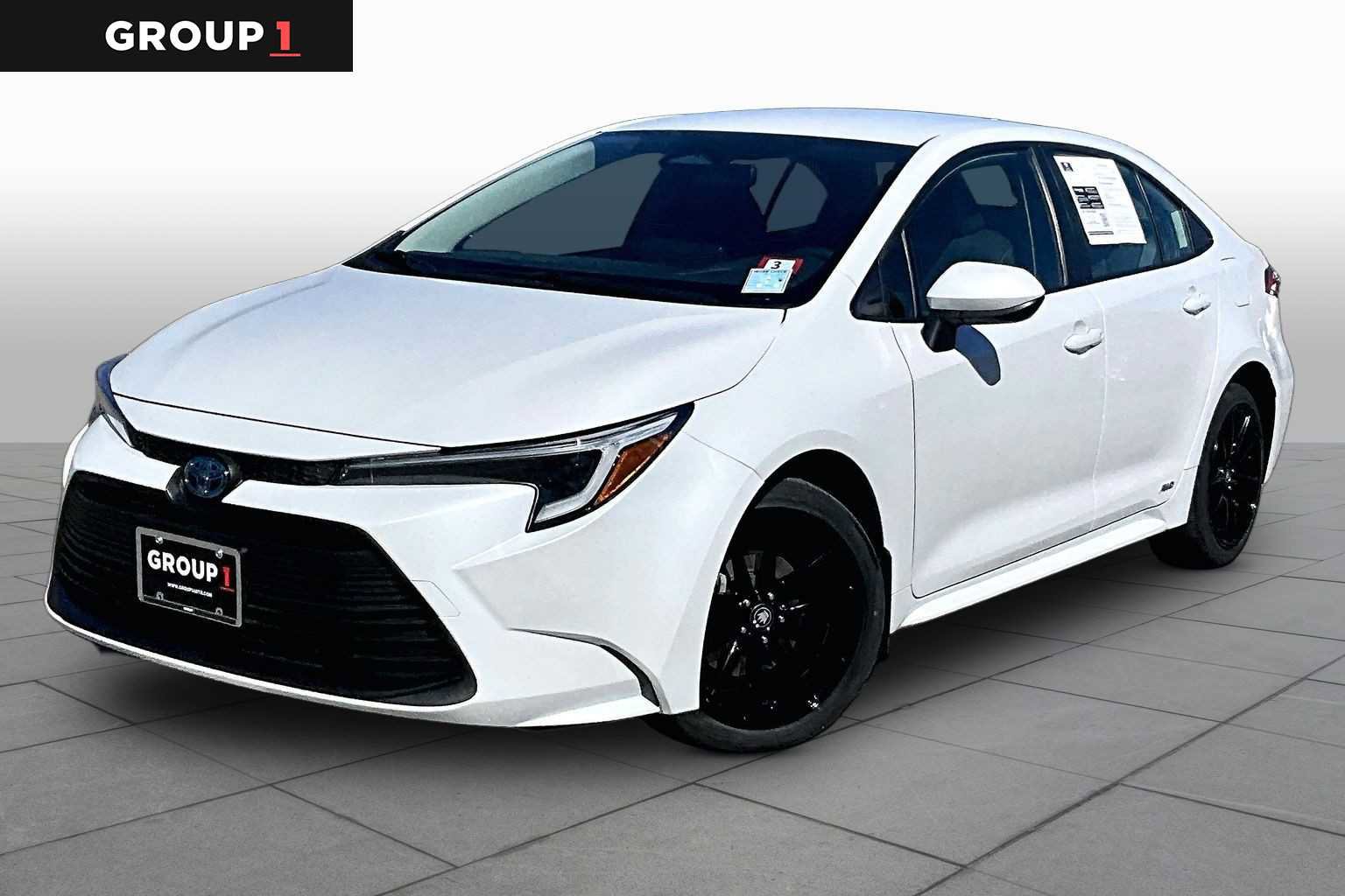 Used 2023 Toyota Corolla LE w/ LE Convenience Package AWD/4WD image 1