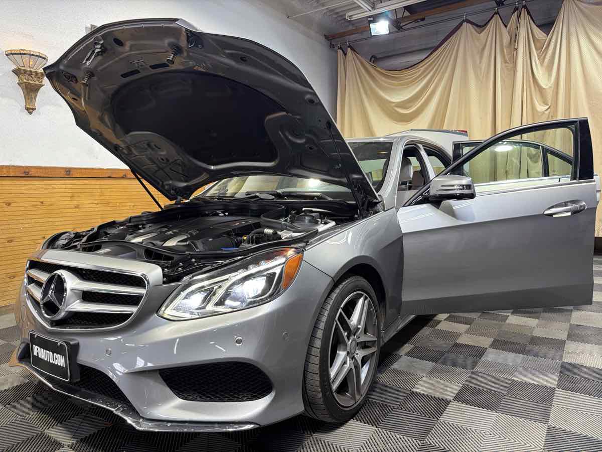 Used 2014 Mercedes-Benz E 550 4MATIC Sedan w/ Premium 1 Package image 11