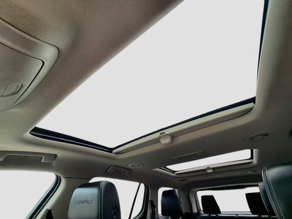 Used 2017 GMC Acadia Denali FWD image 26
