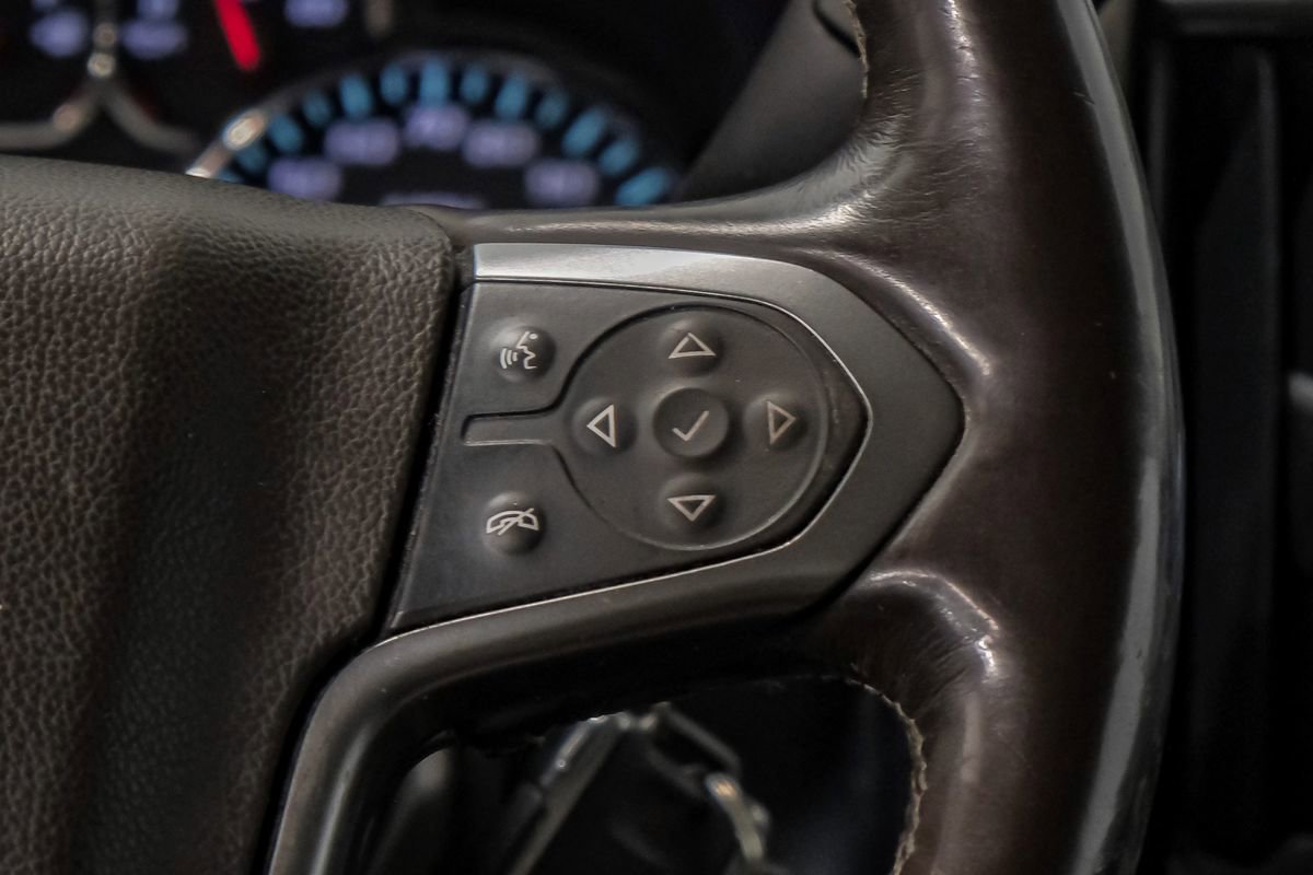 Used 2015 Chevrolet Silverado 1500 LTZ w/ Texas Edition, 1LZ Trim image 17