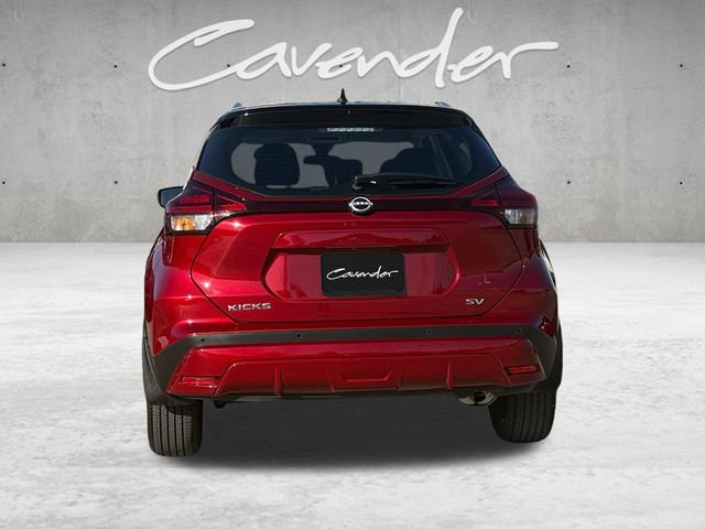 Used 2022 Nissan Kicks SV image 15