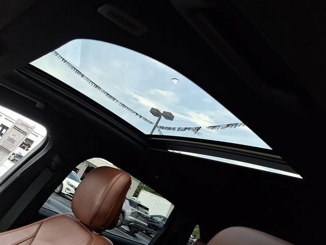 Used 2020 Lincoln Nautilus Reserve w/ Class II Trailer Tow Package AWD/4WD image 11