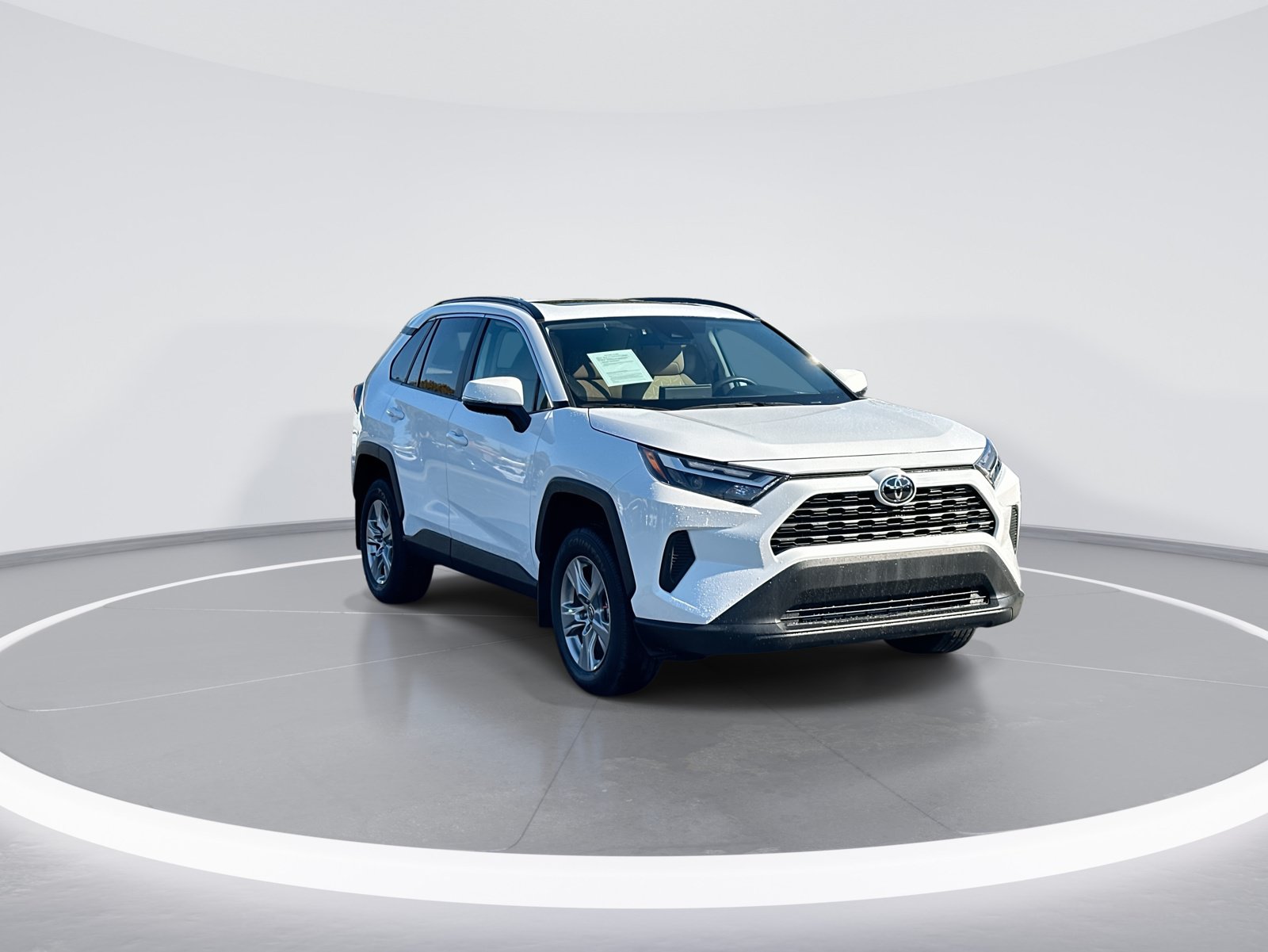 Used 2025 Toyota RAV4 XLE w/ Convenience Package FWD image 2