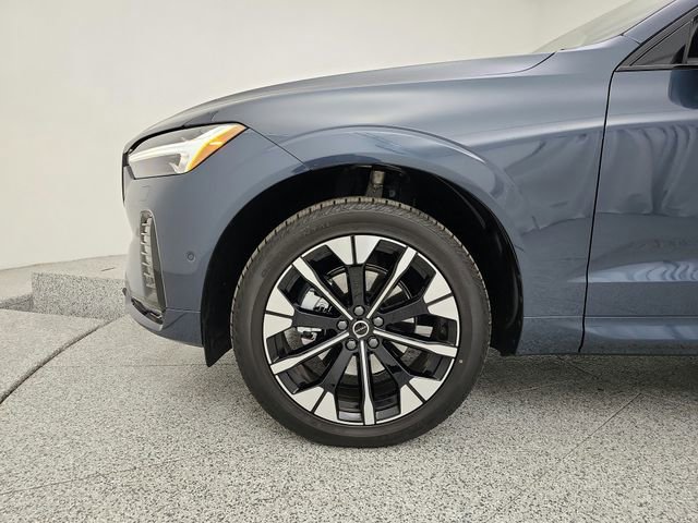 New 2026 Volvo XC60 B5 Plus w/ Climate Package image 51