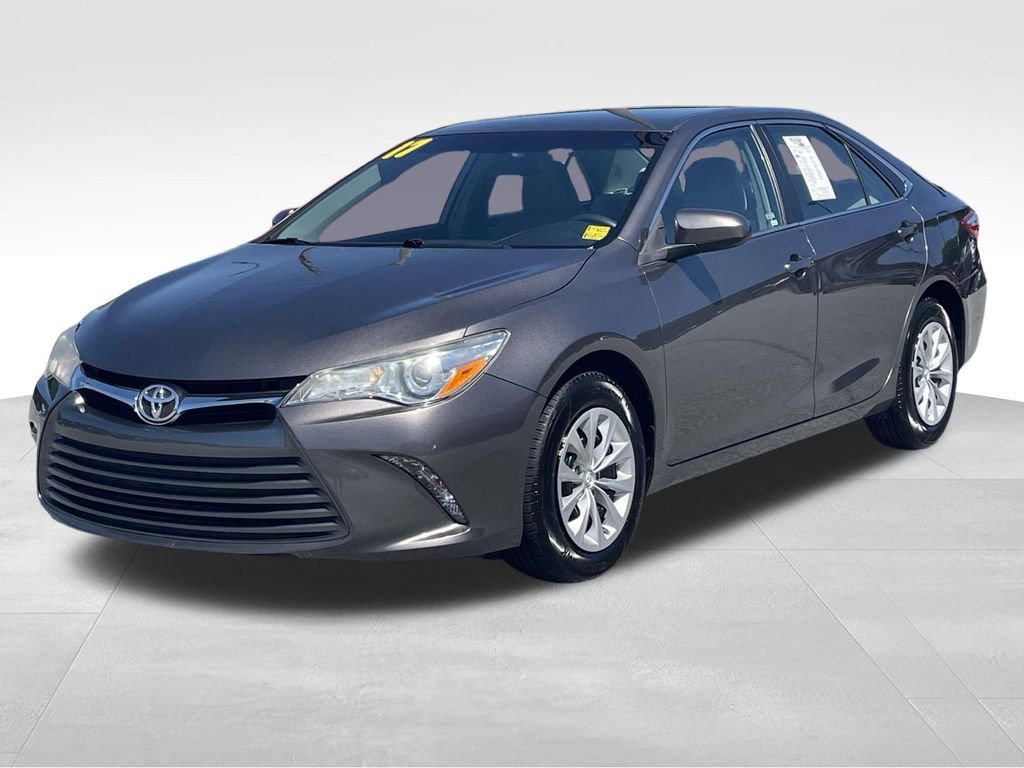 Used 2017 Toyota Camry LE FWD image 8