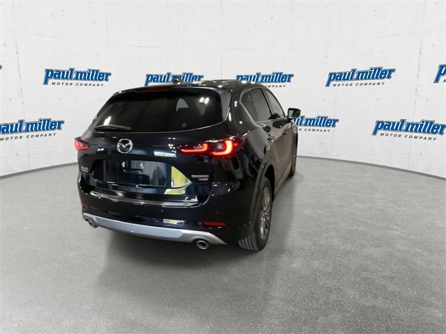 New 2025 MAZDA CX-5 Signature image 10