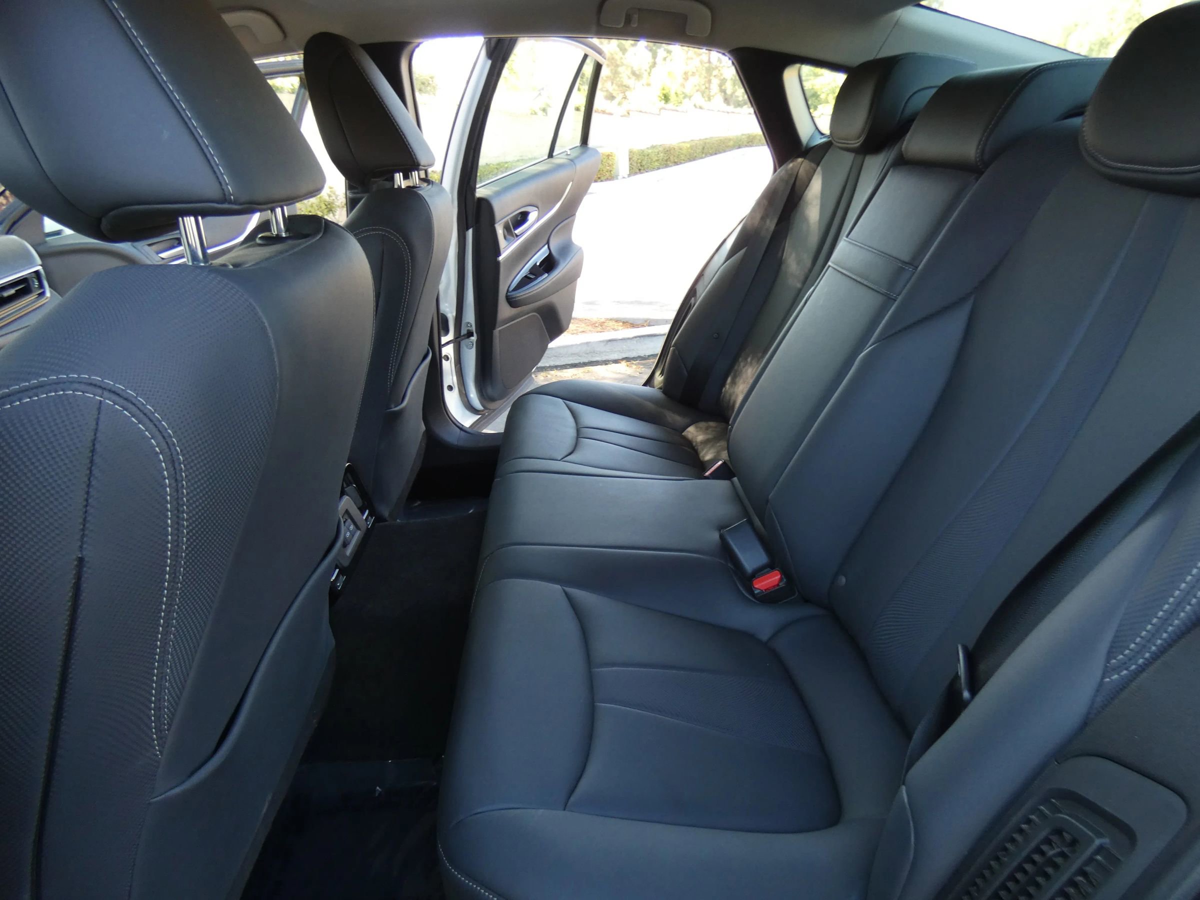 Used 2024 Toyota Mirai XLE Sedan 4D w/ Advanced Technology Package image 38