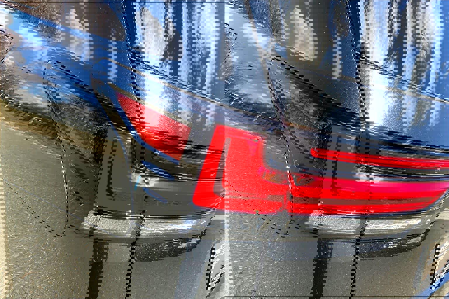 Used 2024 Lexus LX 600 4WD w/ Appearance Package image 29