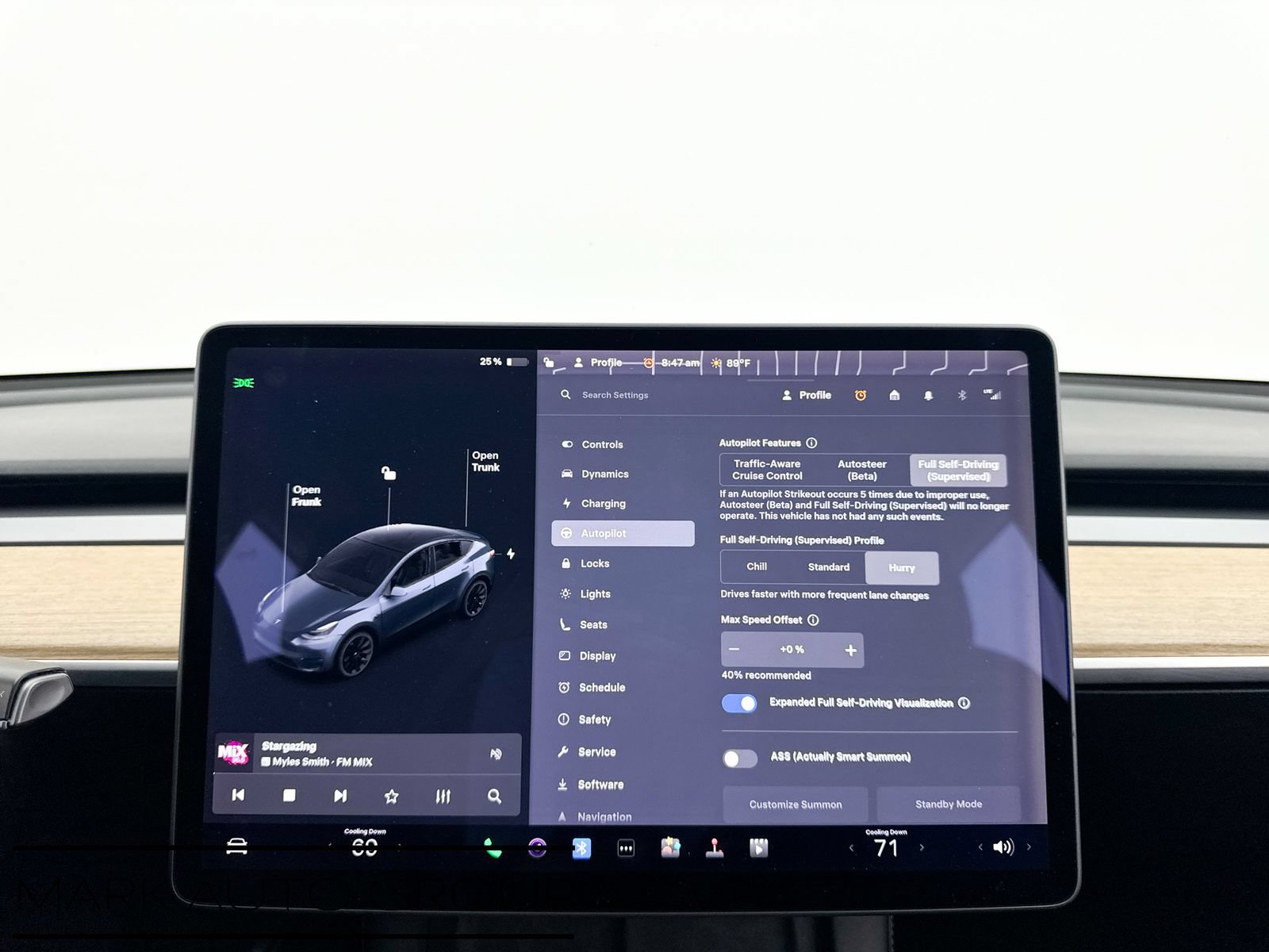 Used 2022 Tesla Model Y Long Range AWD/4WD image 9