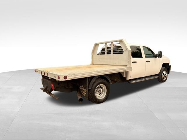 Used 2013 Chevrolet Silverado 3500 LT w/ Interior Plus Package AWD/4WD image 3