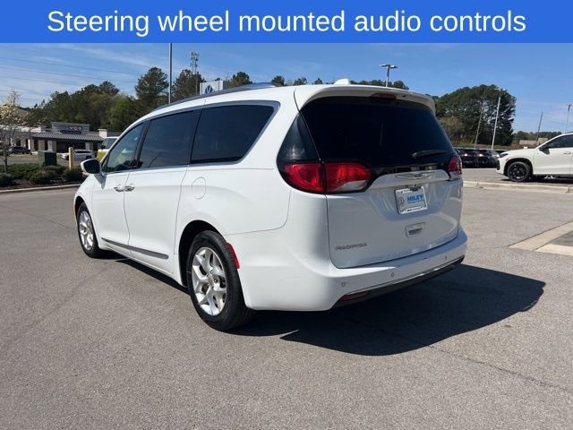 Used 2020 Chrysler Pacifica Touring-L w/ Tire & Wheel Group image 9