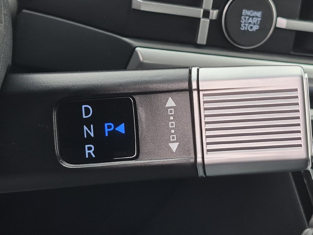 New 2027 Hyundai Santa Fe SEL AWD/4WD image 23
