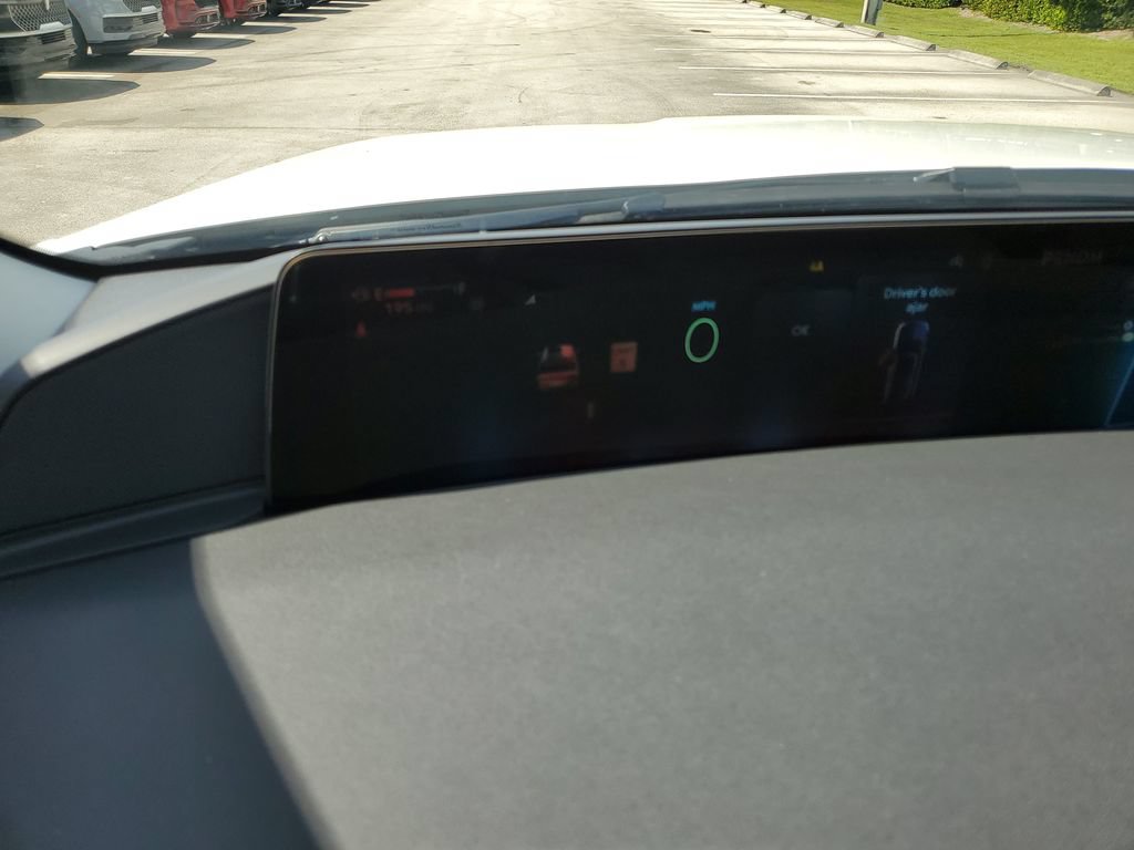 New 2026 Lincoln Navigator L Premier AWD/4WD image 28