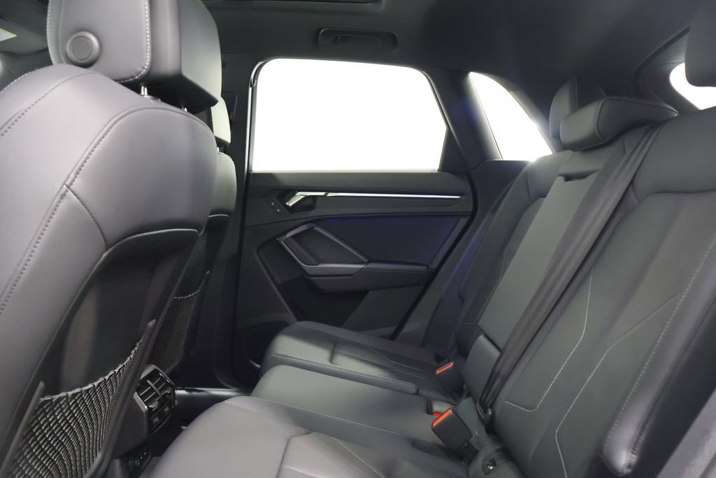Used 2024 Audi Q3 2.0T Premium Plus w/ Premium Plus Package image 26