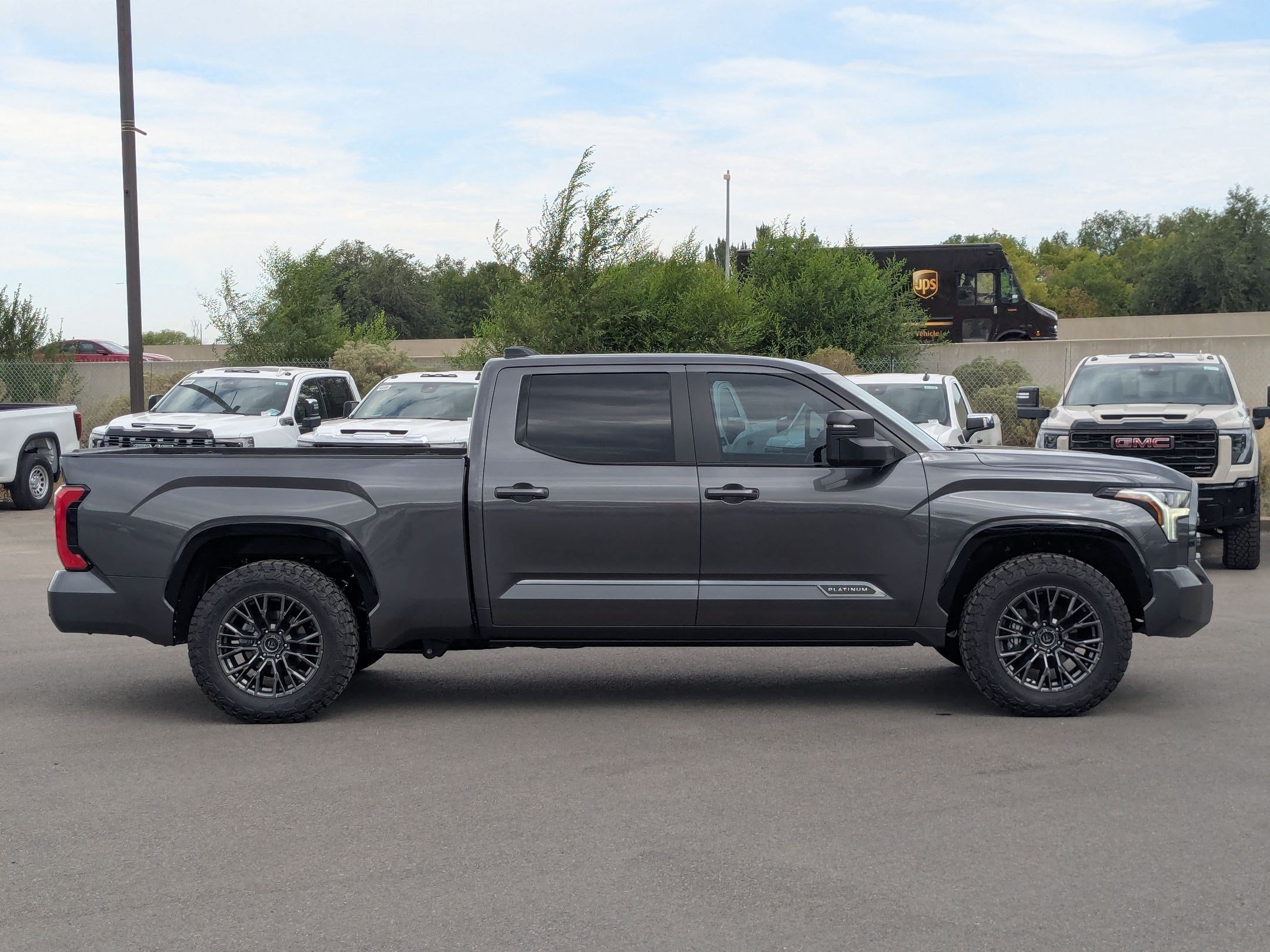 Used 2026 Toyota Tundra Platinum AWD/4WD image 6