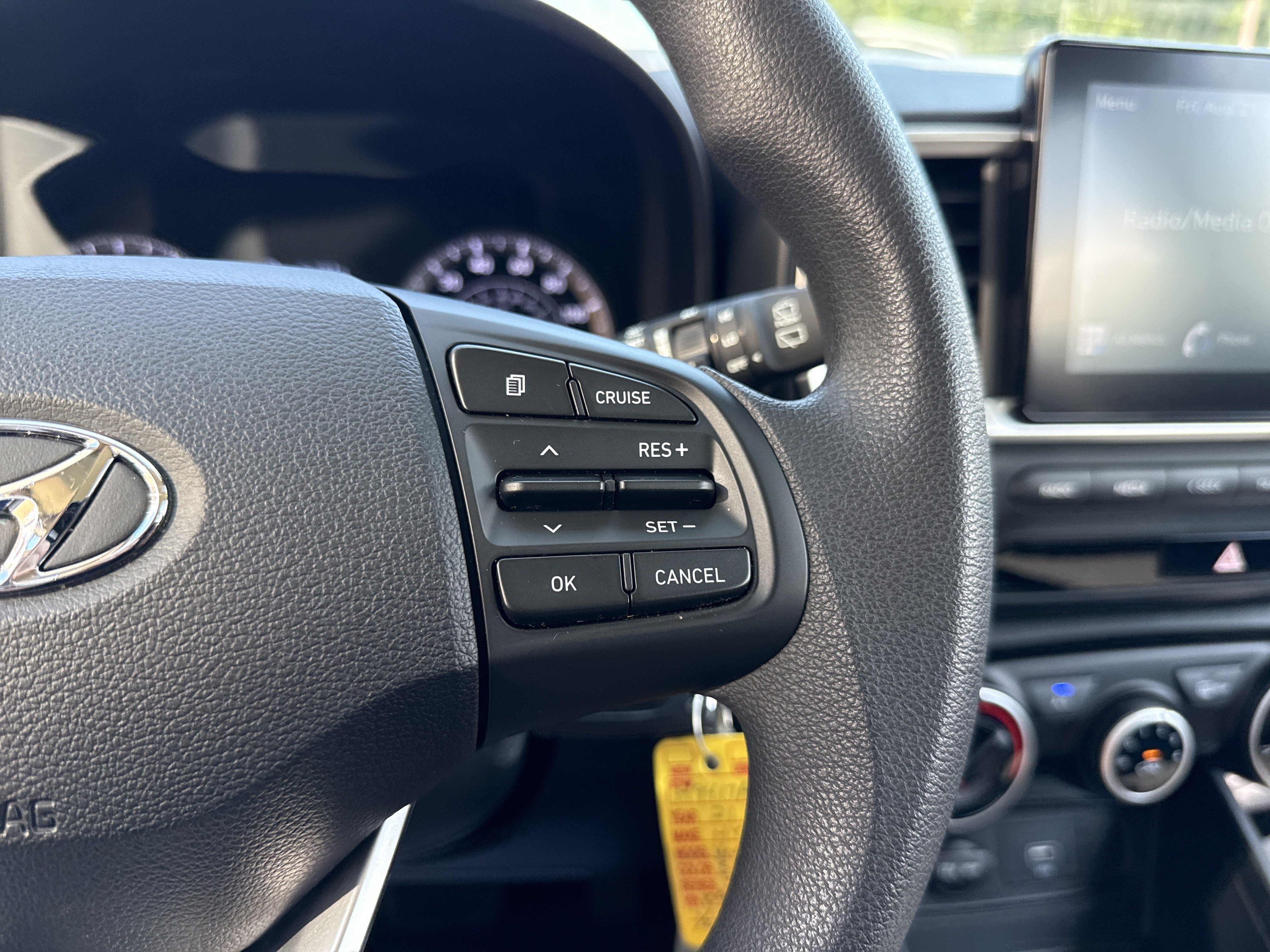 Used 2021 Hyundai Venue SE FWD image 19