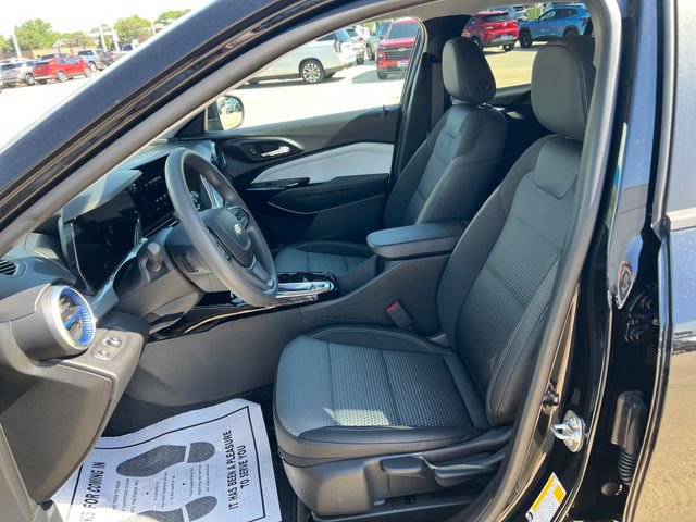 Certified 2026 Chevrolet Trax LT FWD image 12