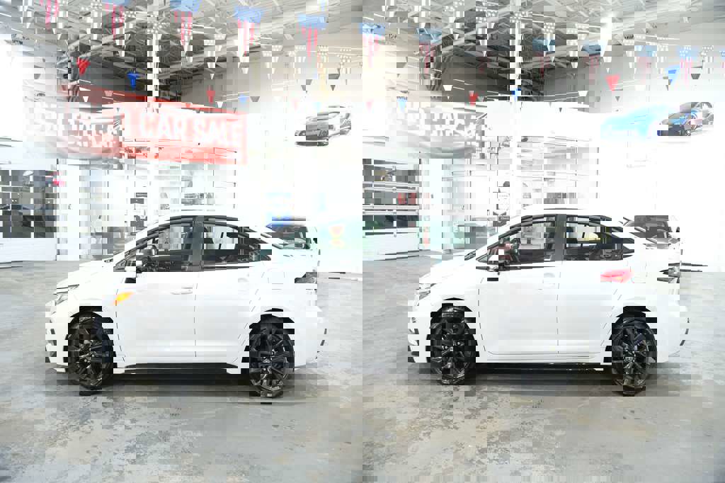 Used 2024 Toyota Corolla SE image 6