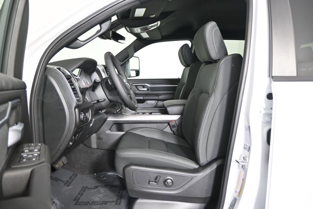 Used 2025 RAM 1500 Big Horn AWD/4WD image 20