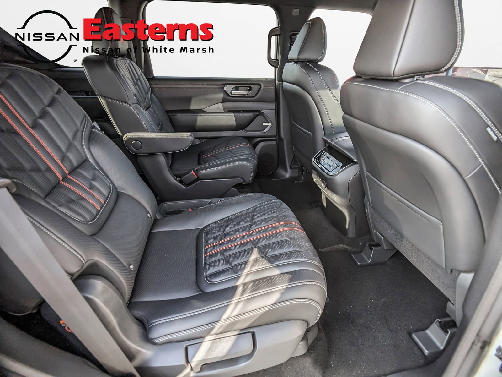 New 2026 Nissan Armada PRO-4X w/ Captain's Chari Seat Package AWD/4WD image 25