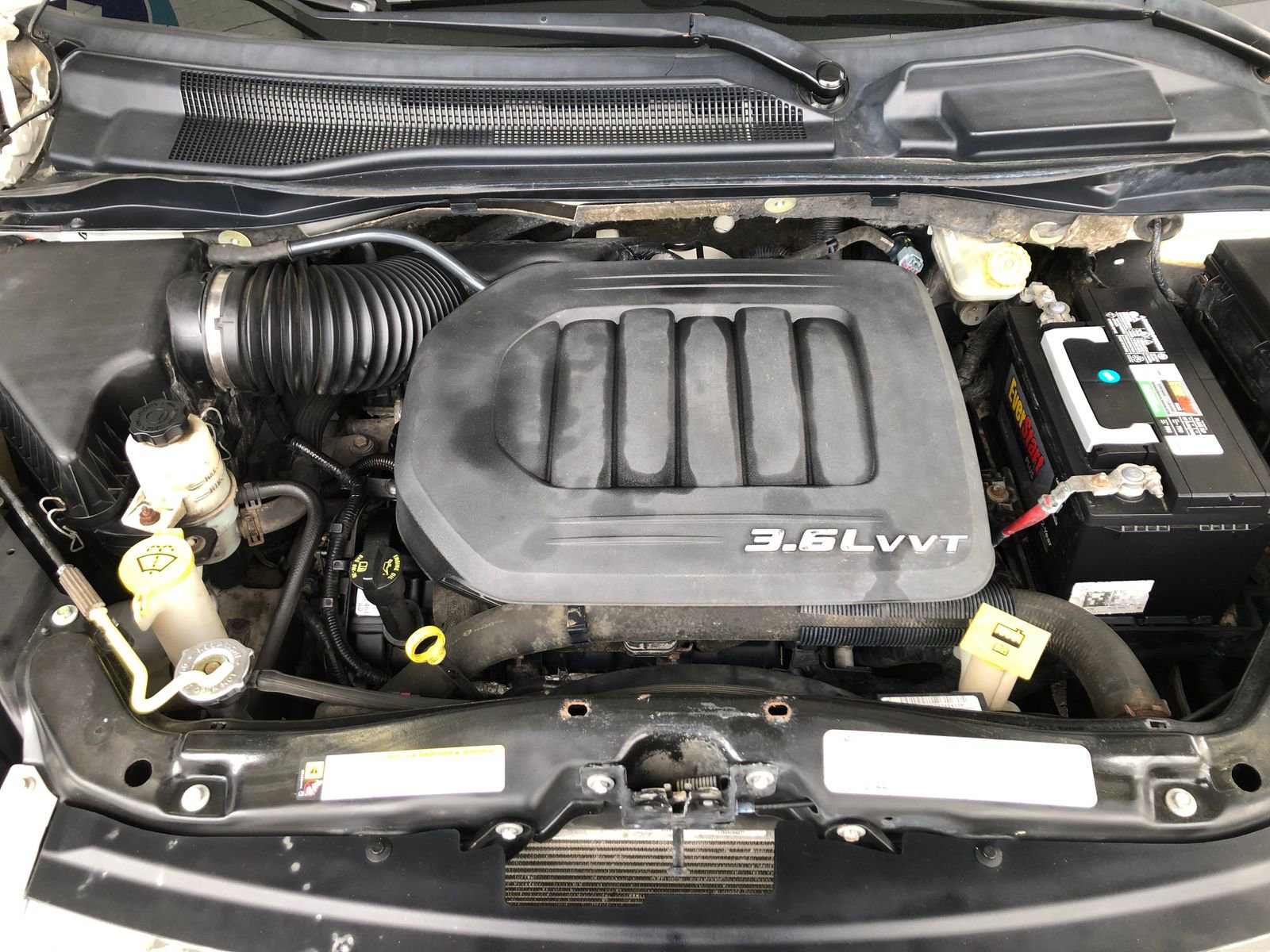 Used 2011 Chrysler Town & Country Touring FWD image 3