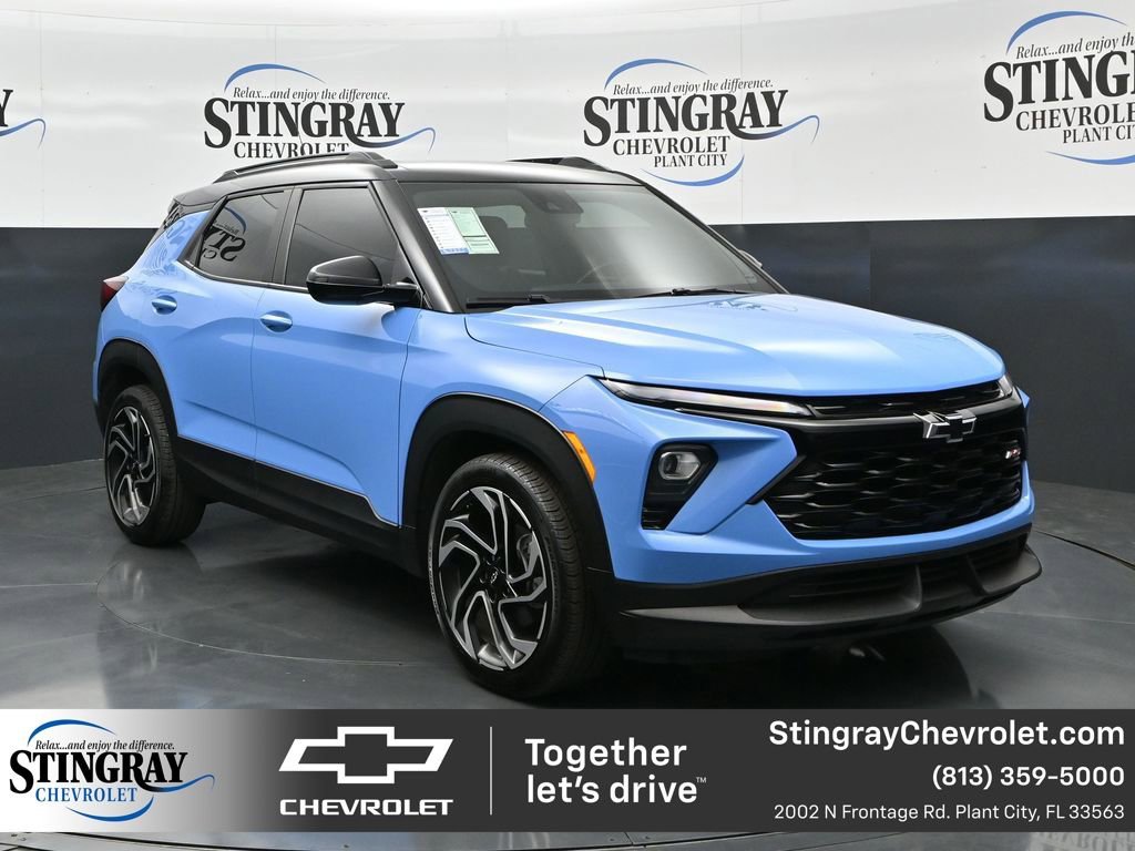 Used 2024 Chevrolet TrailBlazer RS w/ Driver Confidence Package image 1