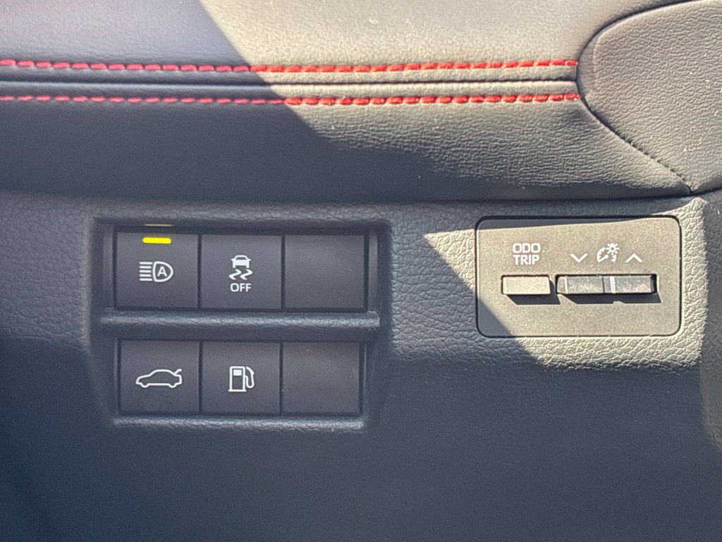 Used 2020 Toyota Avalon TRD FWD image 26