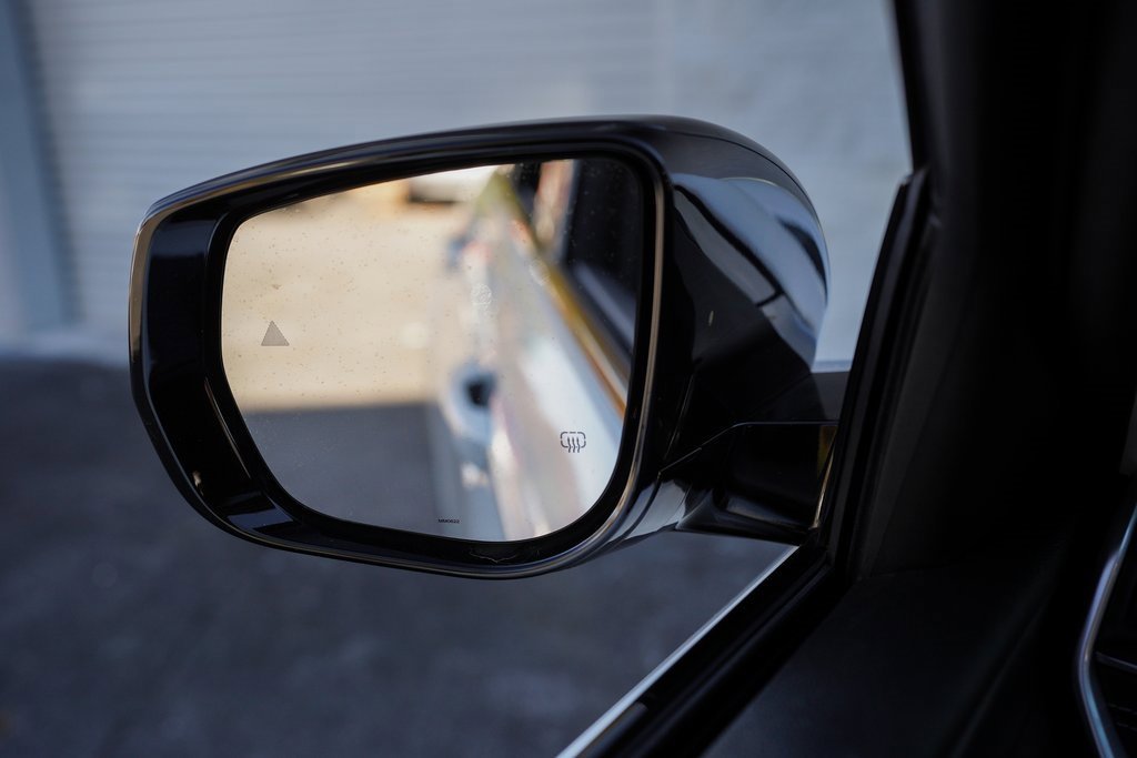 Used 2022 Jeep Grand Cherokee Limited image 34