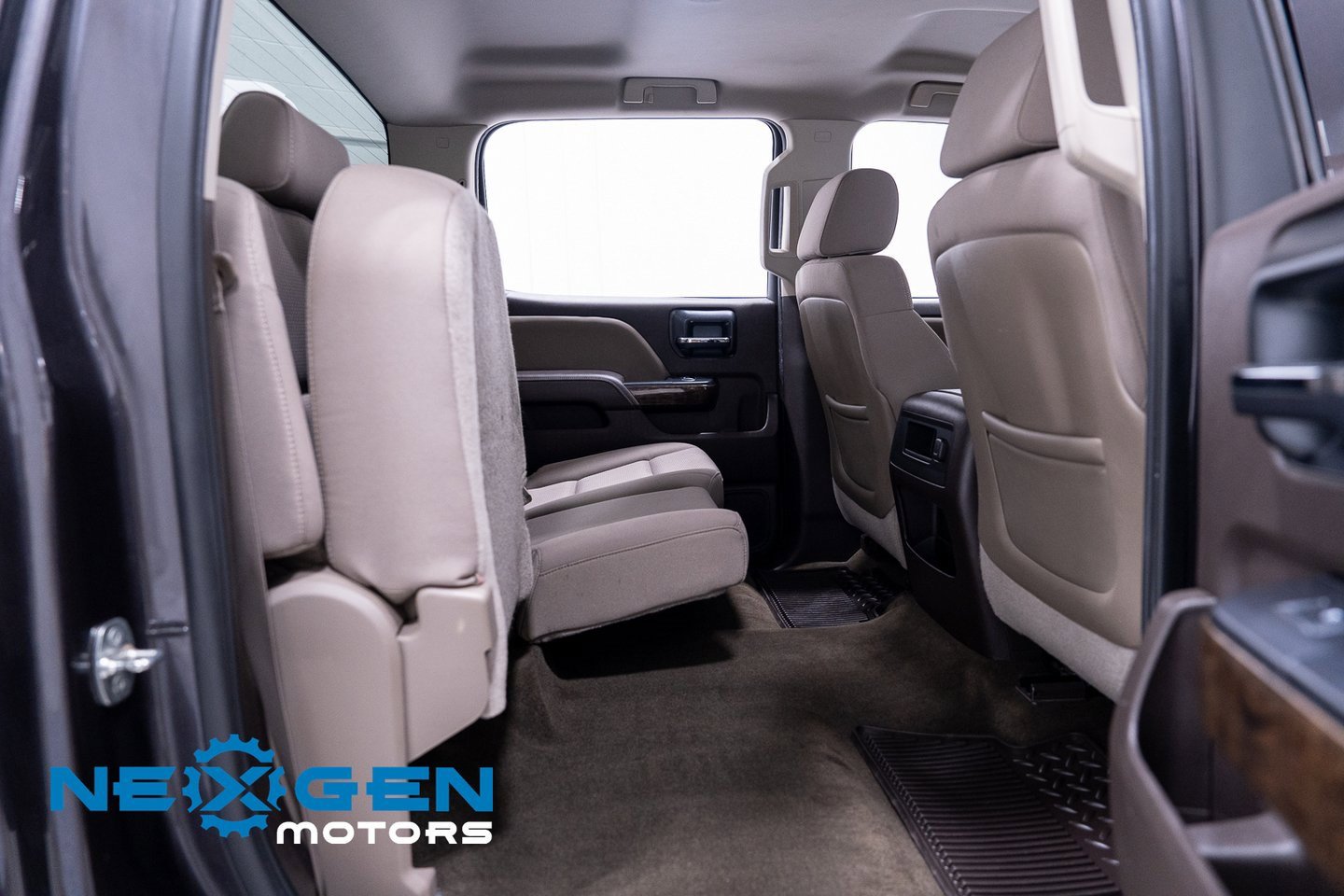 Used 2014 Chevrolet Silverado 1500 LT w/ LT Convenience Package image 39