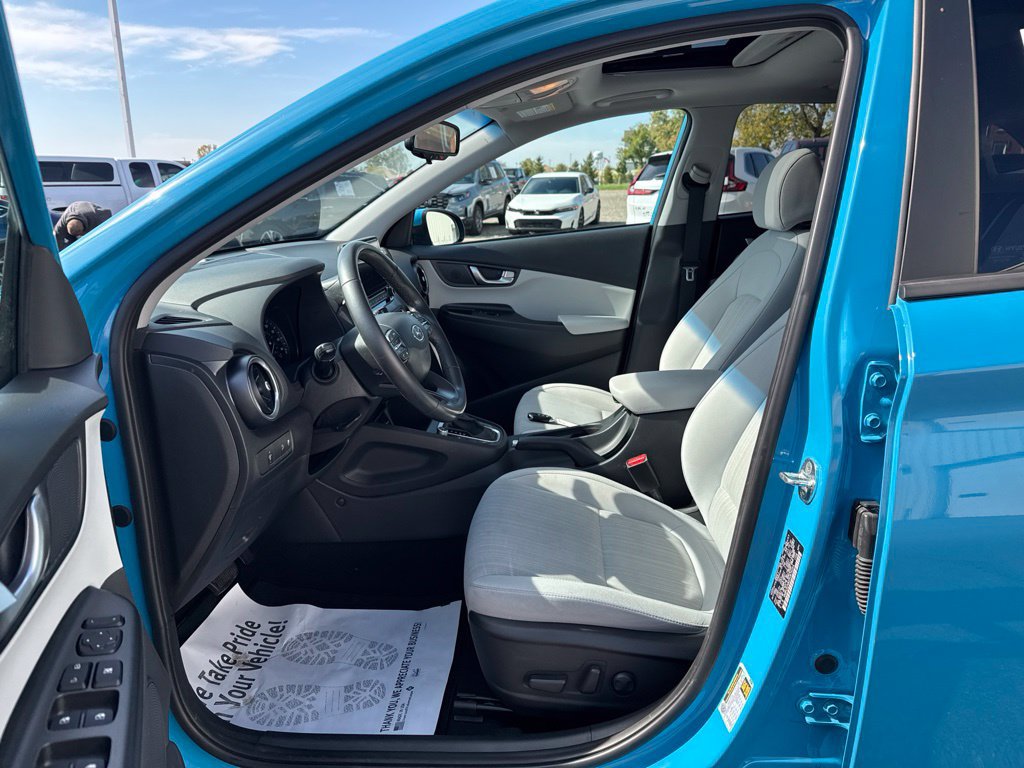 Used 2023 Hyundai Kona SEL w/ Convenience Package AWD/4WD image 32