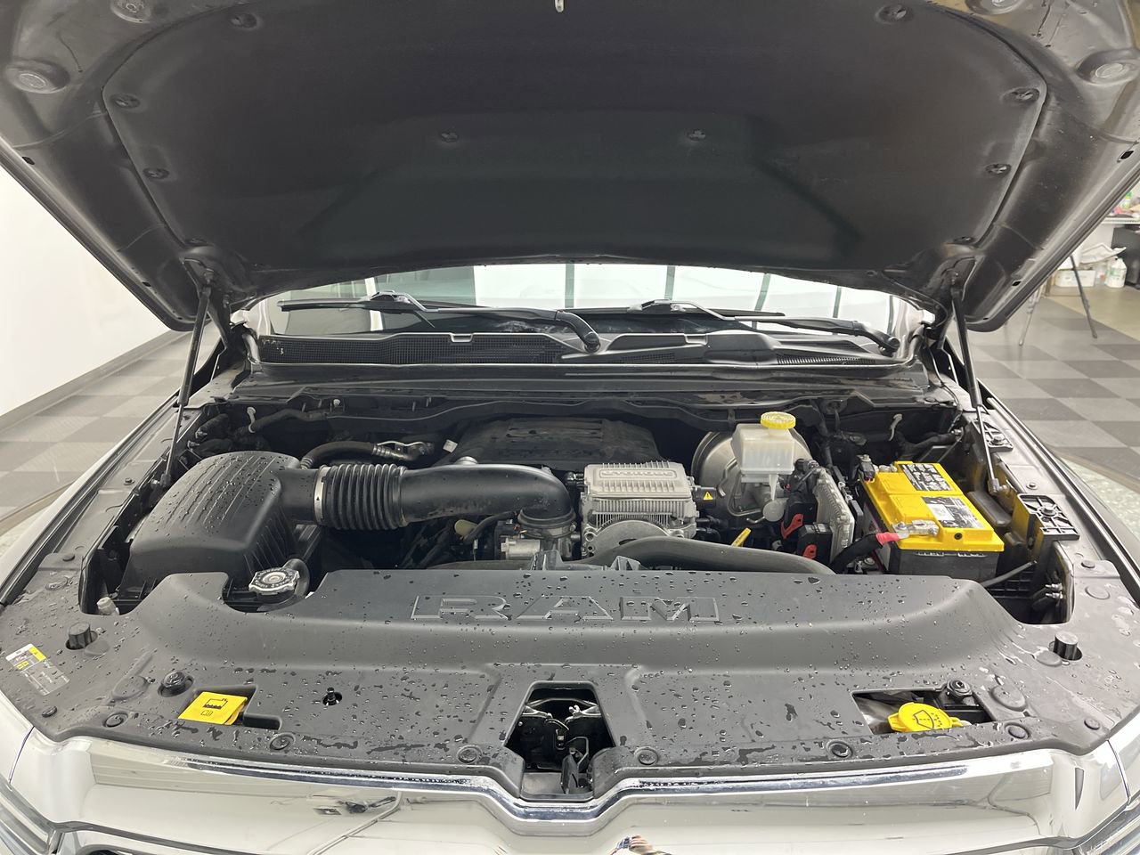 Used 2020 RAM 1500 Limited AWD/4WD image 31