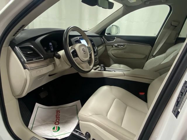 Used 2025 Volvo XC90 T8 Core w/ Climate Package AWD/4WD image 10