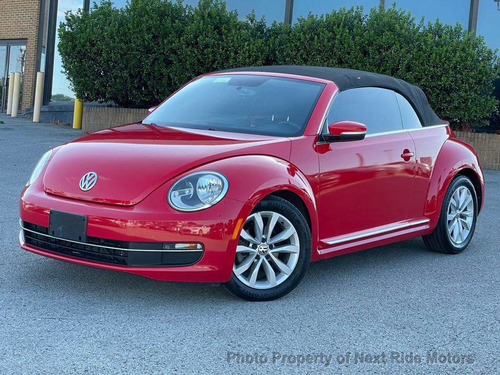 Used 2013 Volkswagen Beetle TDI FWD image 25