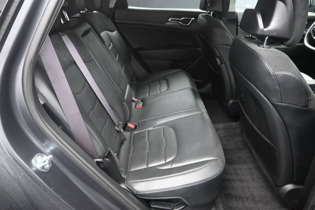 Certified 2026 Kia Sportage SX Prestige AWD/4WD image 38