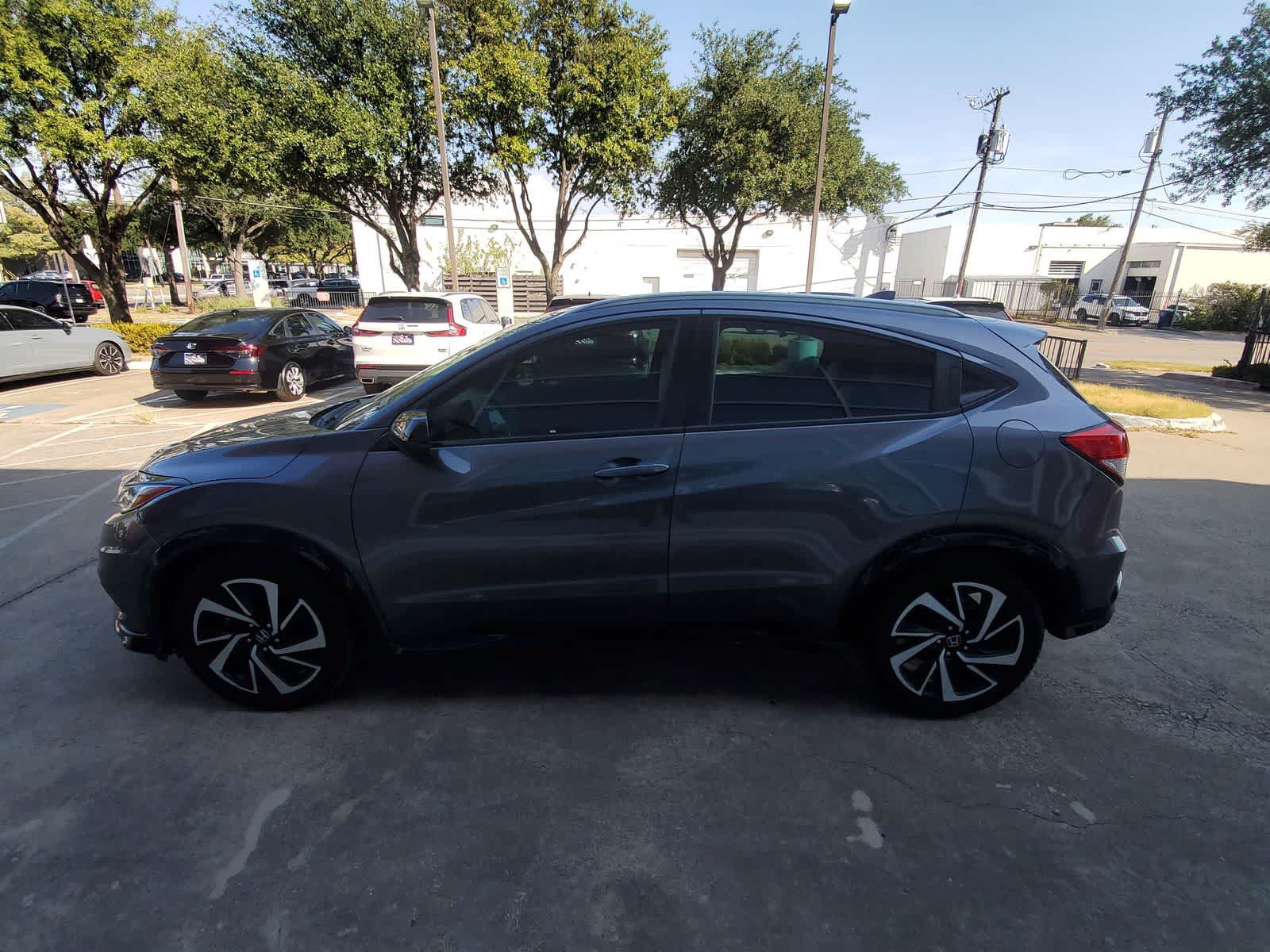 Used 2020 Honda HR-V Sport image 3