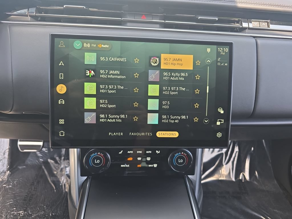 Certified 2023 Land Rover Range Rover SV AWD/4WD image 25