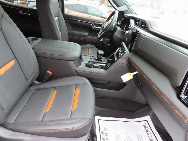 New 2026 GMC Sierra 1500 AT4 w/ AT4 Premium Package AWD/4WD image 12