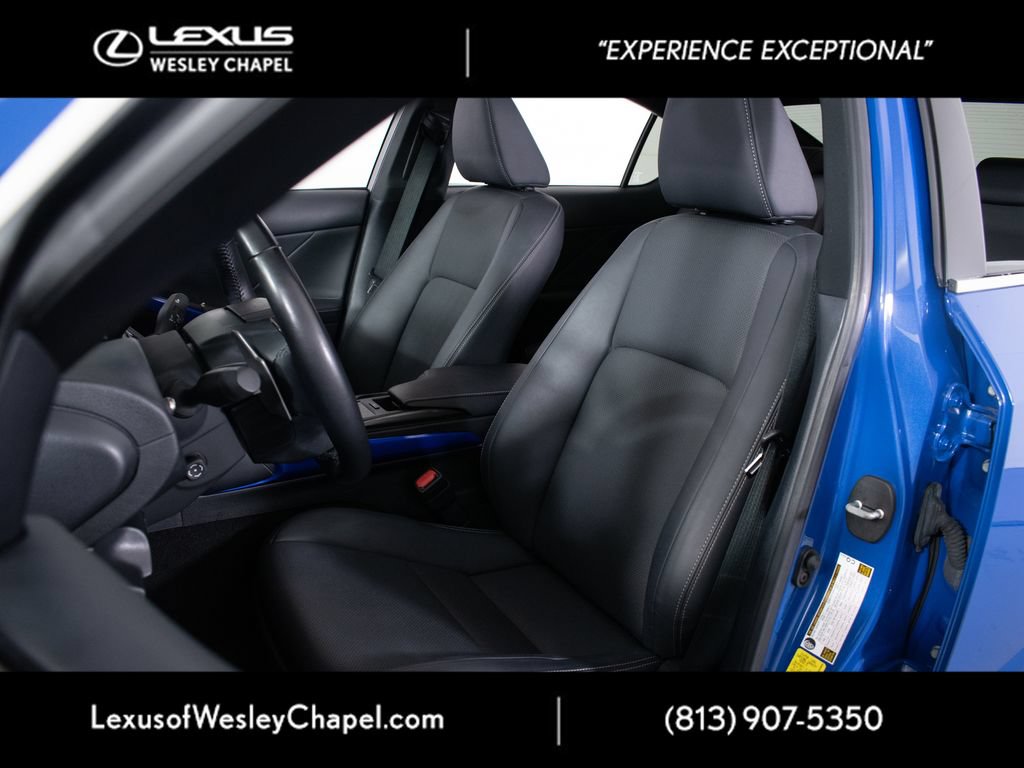 Used 2023 Lexus IS 300 w/ Premium Package RWD image 8