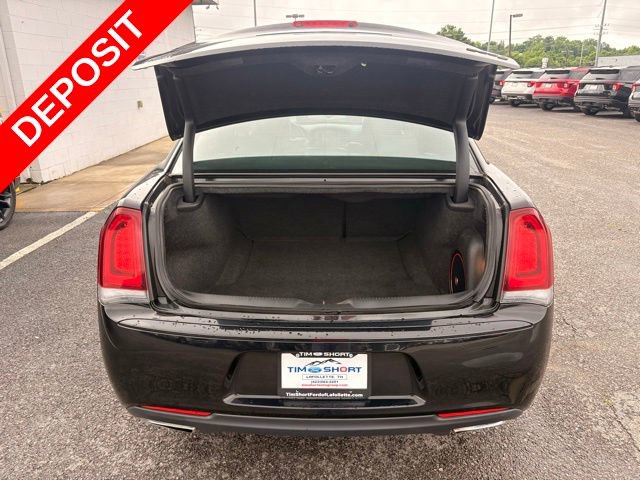 Used 2017 Chrysler 300 S RWD image 30