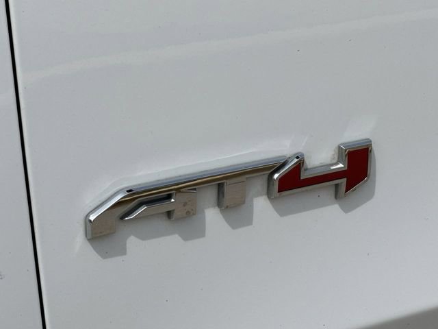 Used 2022 GMC Yukon XL AT4 image 33