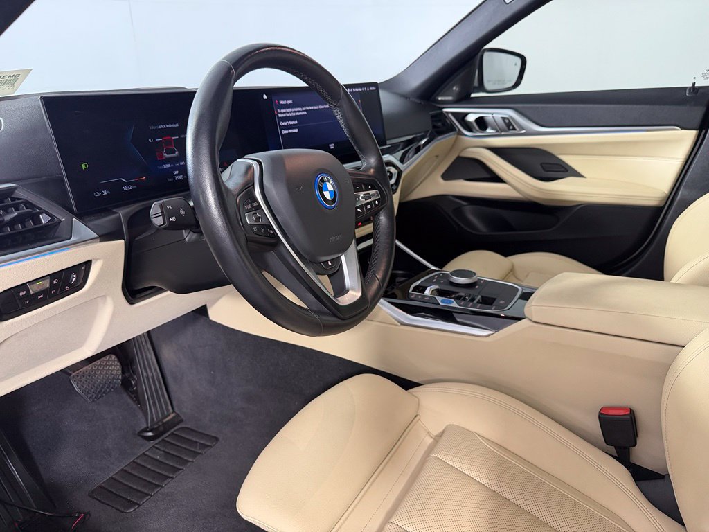 Used 2023 BMW i4 eDrive40 w/ Premium Package RWD image 17