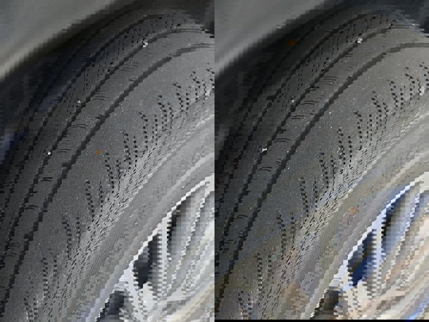 Used 2022 Jeep Compass Limited w/ Elite Group image 18