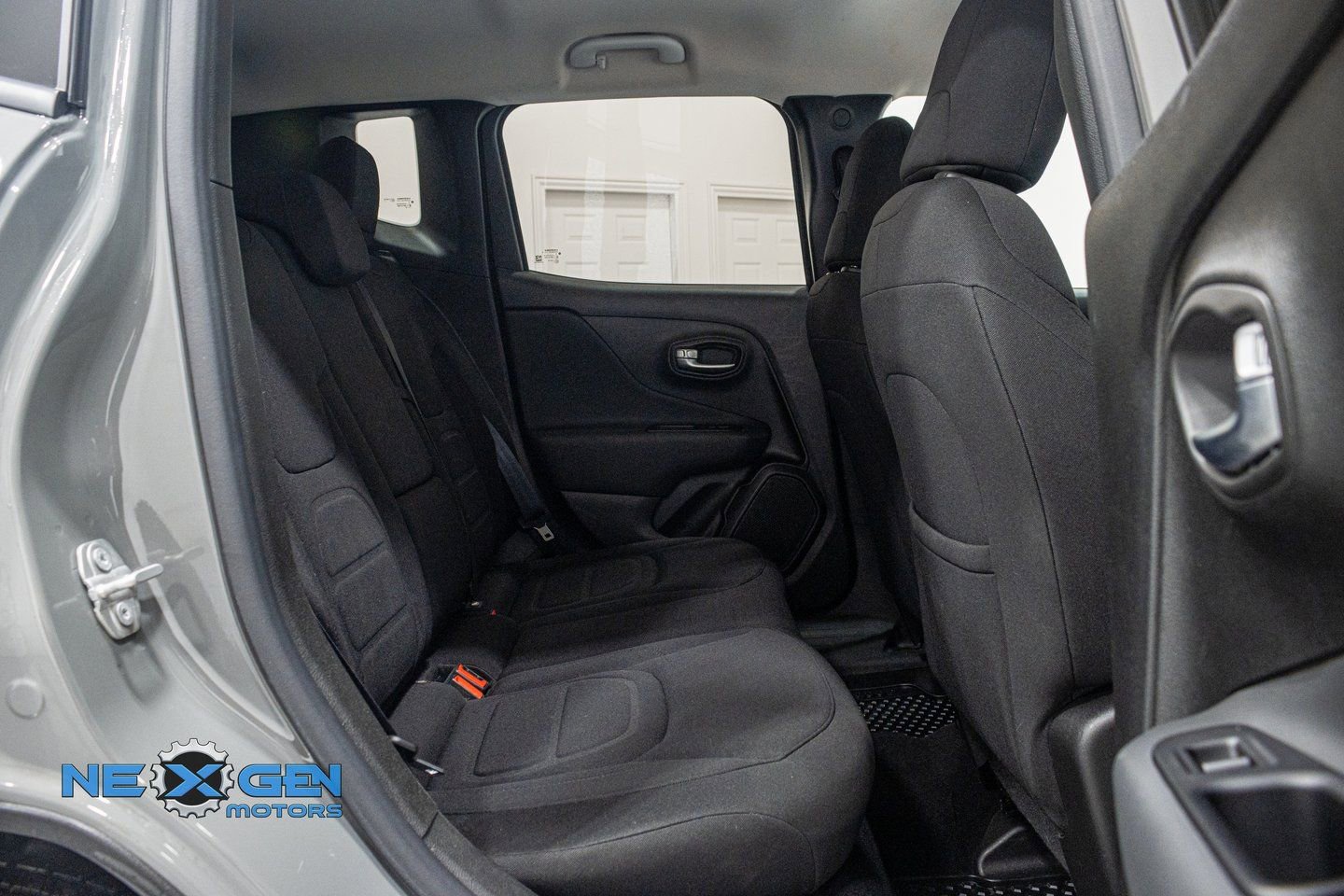 Used 2022 Jeep Renegade Latitude w/ Convenience Group image 33