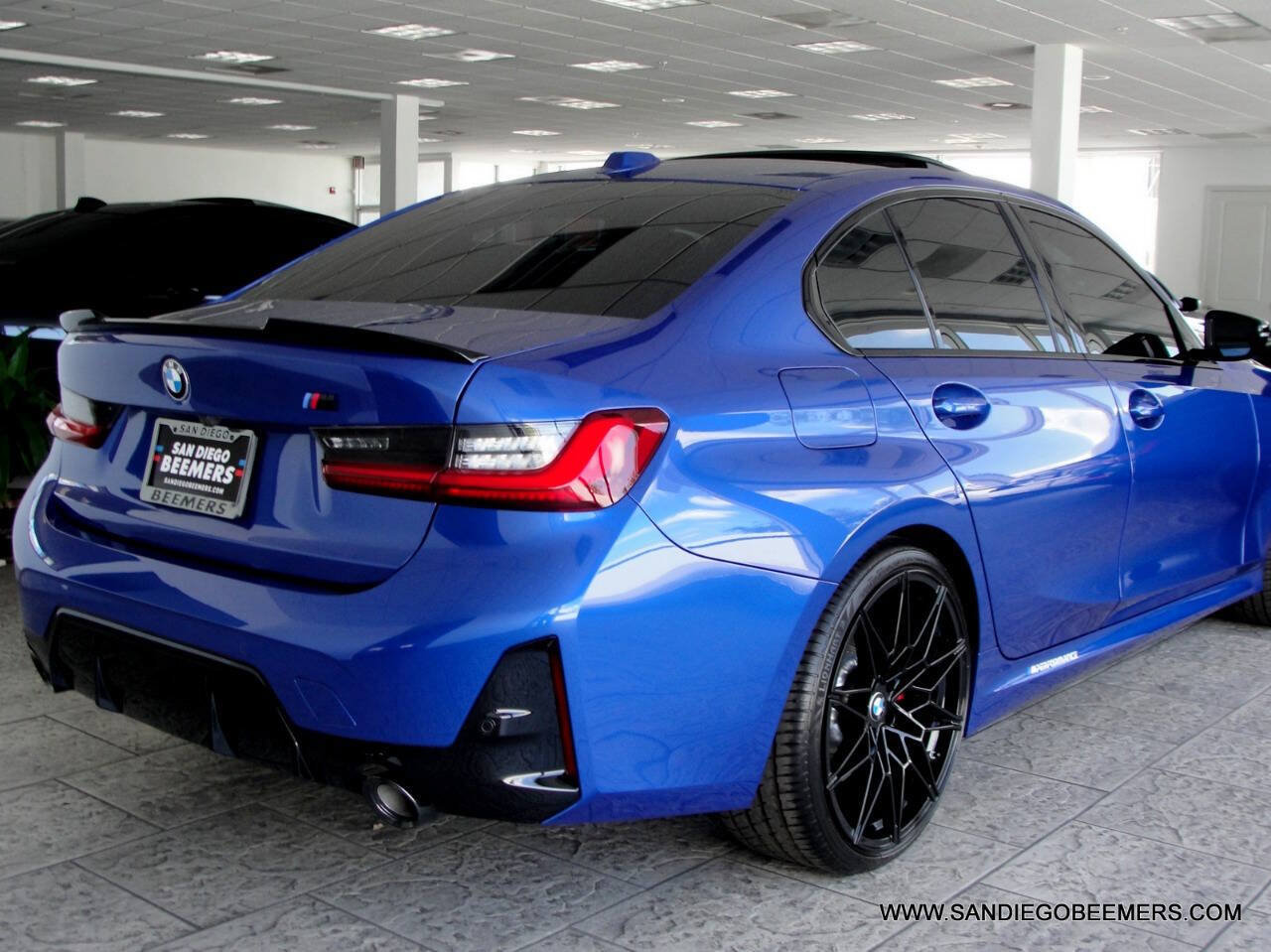 Used 2023 BMW 330i Sedan w/ M Sport Package RWD image 66