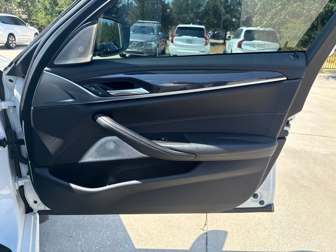 Used 2017 BMW 540i xDrive AWD/4WD image 9