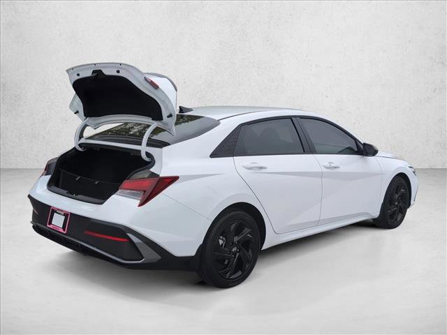 New 2026 Hyundai Elantra Sport image 2