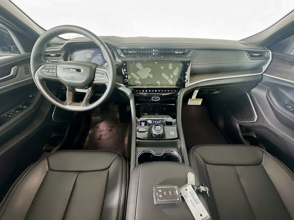 New 2026 Jeep Grand Cherokee Limited image 9