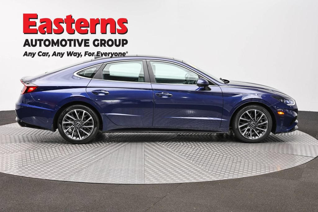Used 2021 Hyundai Sonata Limited w/ Winter Weather Package FWD image 4
