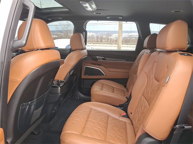 Used 2023 Kia Telluride EX X-Line image 11