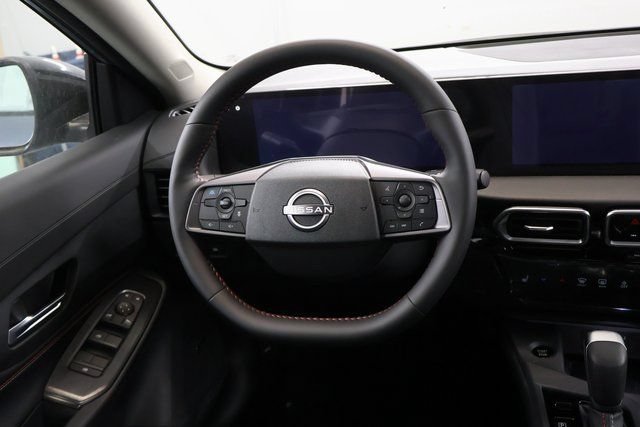 New 2026 Nissan Sentra SR w/ SR Premium Package FWD image 16